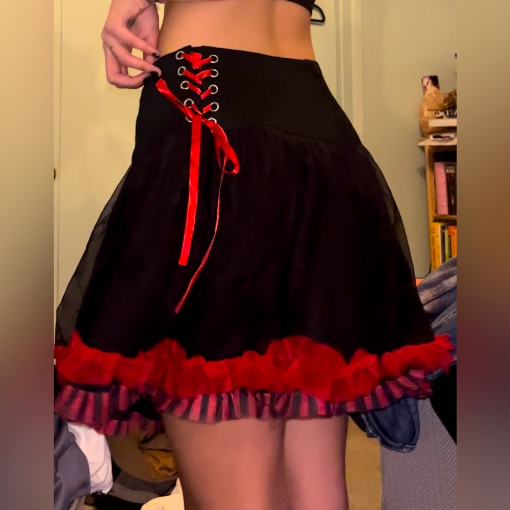 Black Skirt